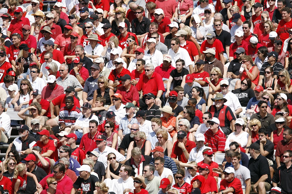 How You Can Exclusively Record a Sports Event with Sports Camera Sunglasses